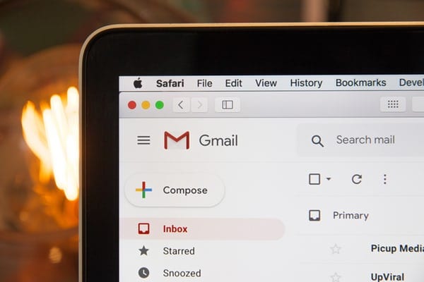 Como esvaziar pastas permanentemente no Gmail