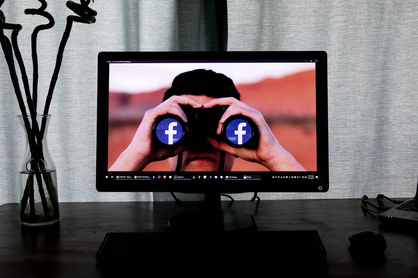 Facebookの友達が写真を見るのを防ぐ方法