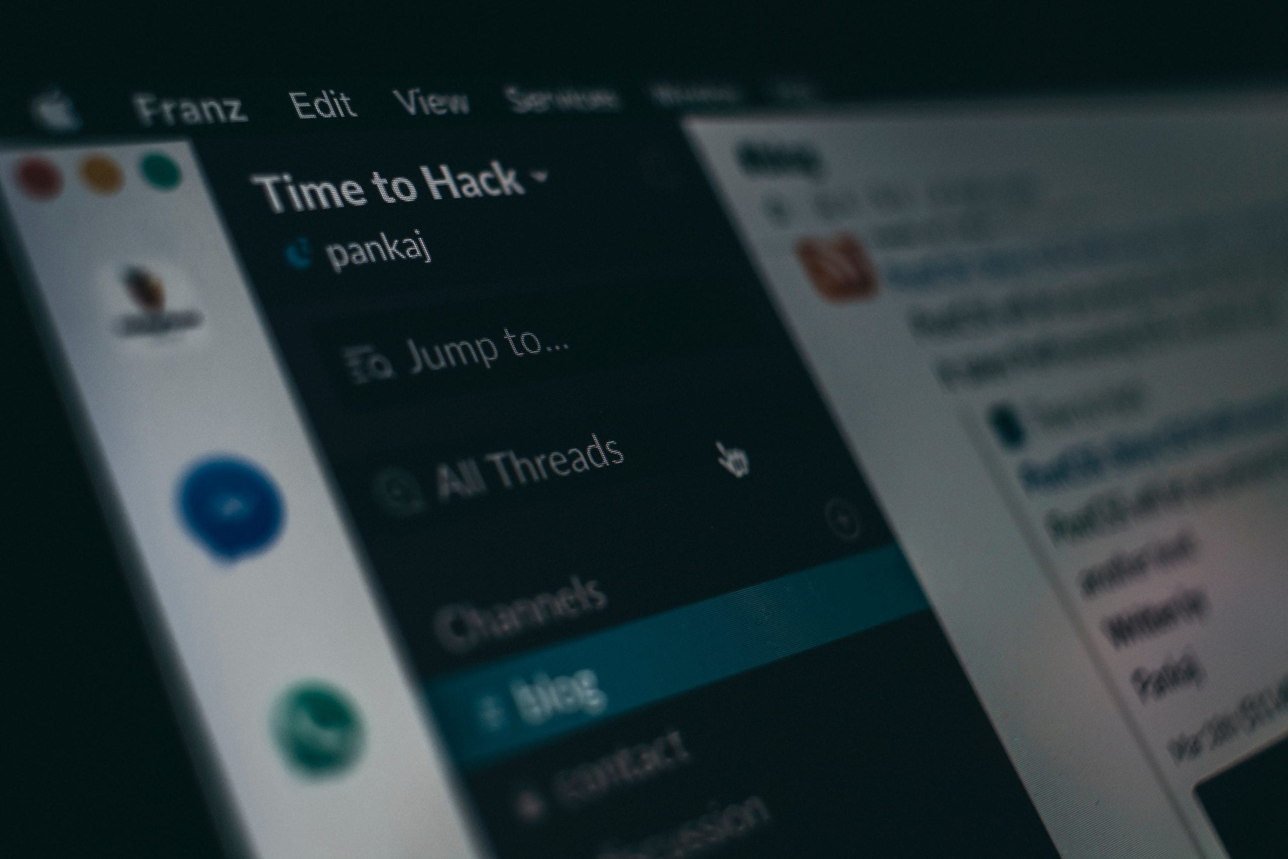 Hack năng suất với Gmail và Slack