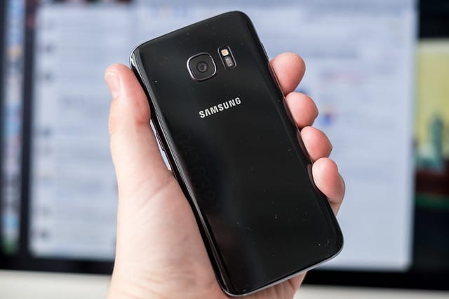 Como inicializar um Samsung Galaxy S10 no modo de segurança