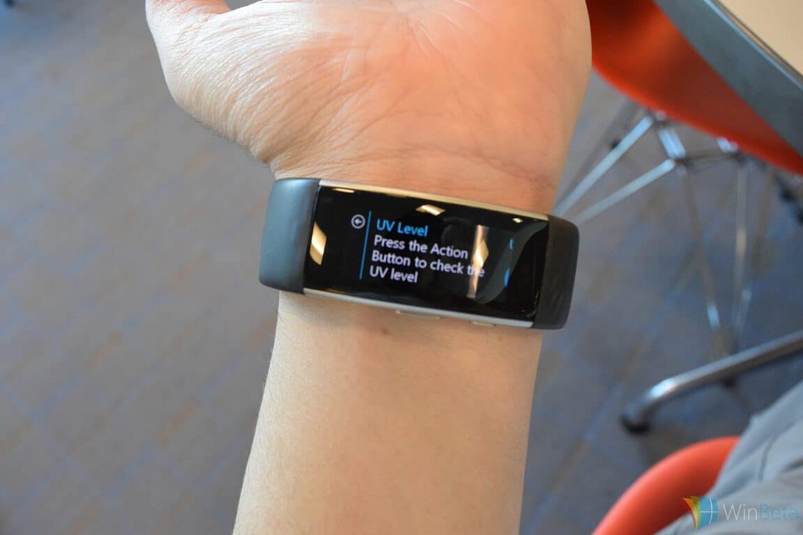 So verwenden Sie die UV-Überwachung auf dem Microsoft Band 2