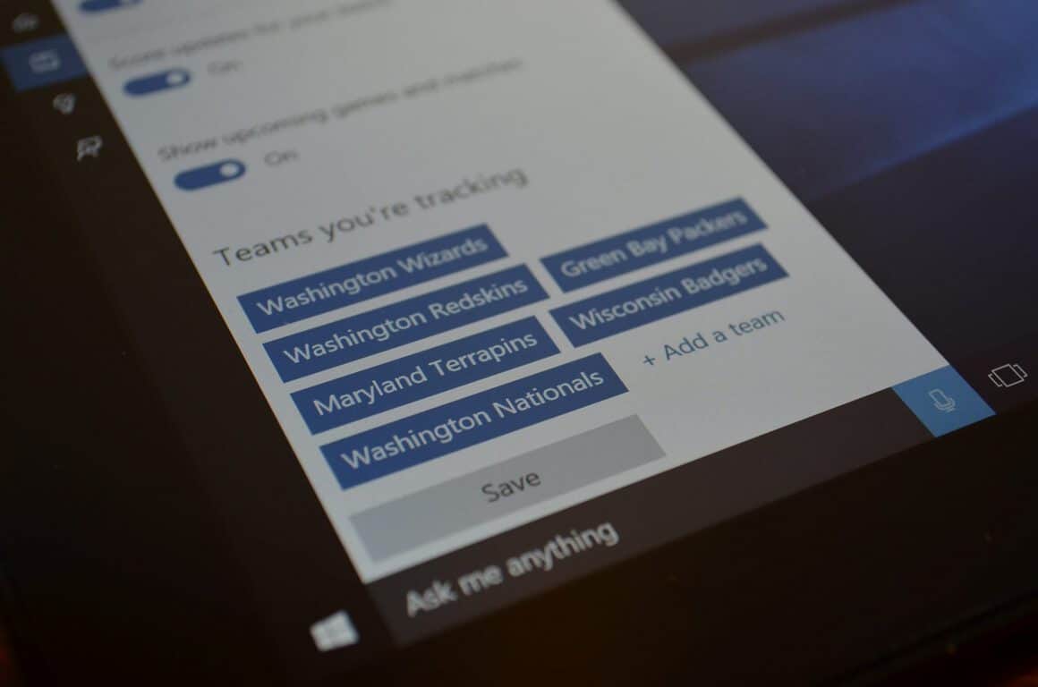 Windows 10方法：Cortanaでお気に入りのチームを追跡する