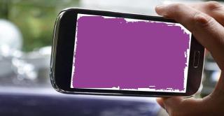 Tại sao màn hình Android của tôi chuyển sang màu tím?