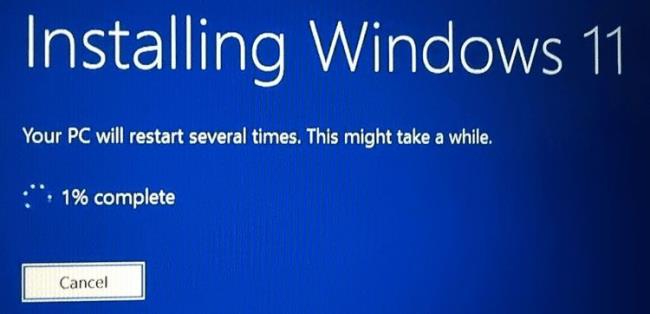 Voortgang van de installatie van Windows 11
