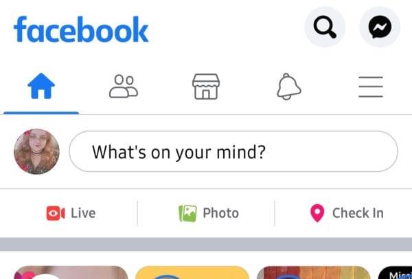 Facebookでライブ配信する方法