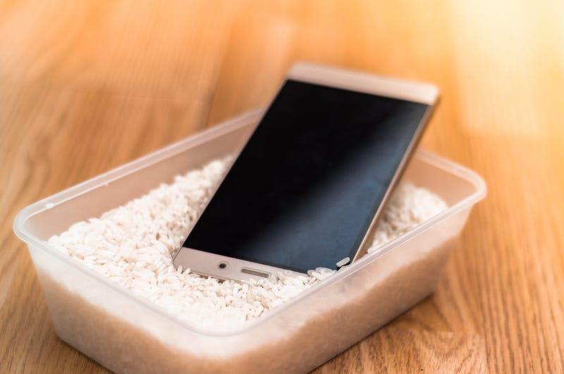 How to Get Water Out of Your Phone’s Charging Port