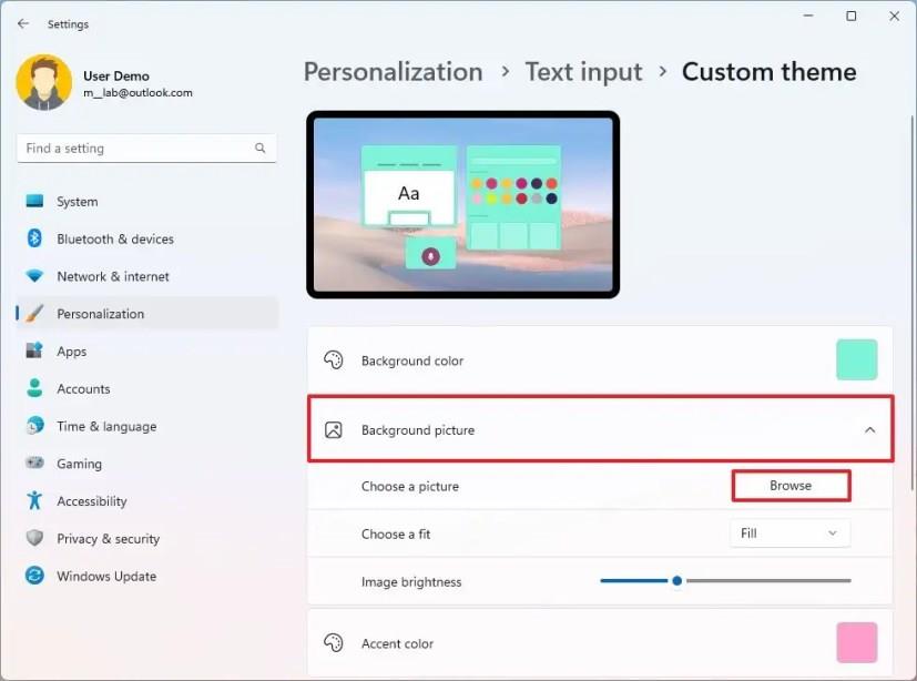 How to change touch keyboard, voice typing, emoji theme on Windows 11