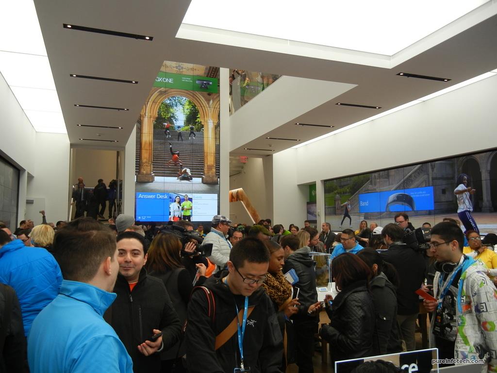 Microsoft opens its largest flagship store in New York City (gallery)