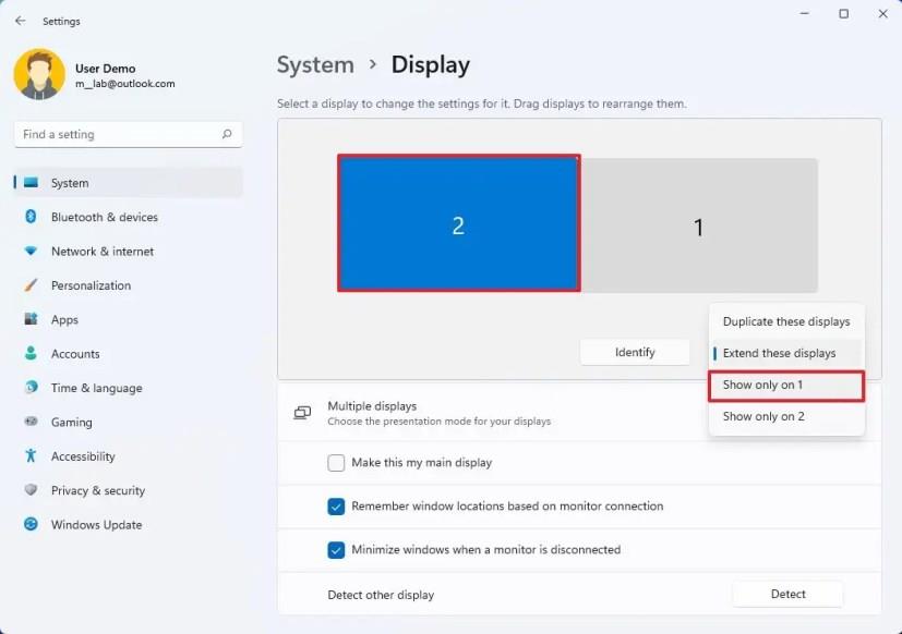 How to disconnect display on Windows 11