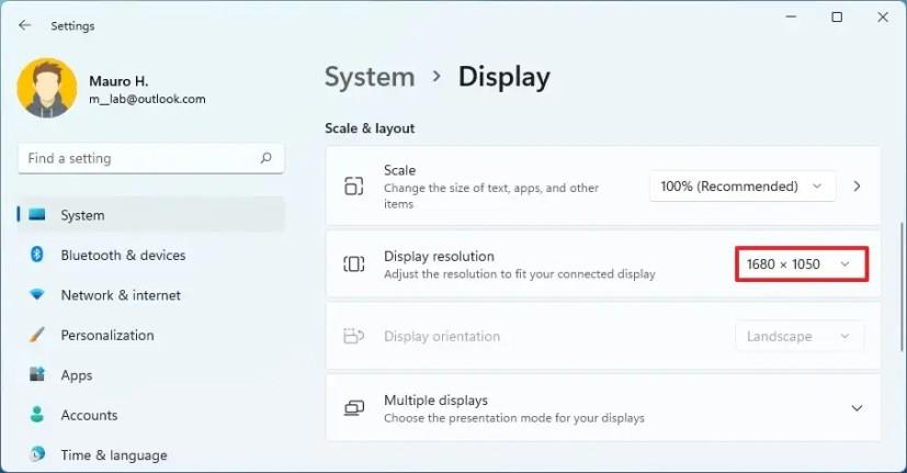 How to change screen resolution on Windows 11