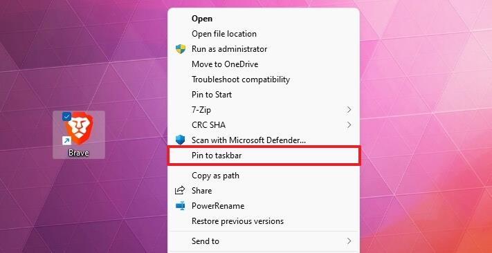 How to customize Taskbar on Windows 11