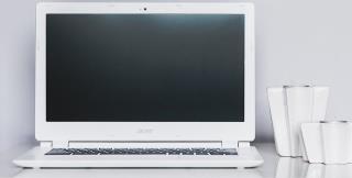 Correção: Chromebook não dorme quando a tampa está fechada