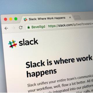 修正：Slackが新しいメッセージを自動的にロードしない