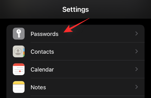 Comment ajouter des notes à vos mots de passe enregistrés sur iPhone