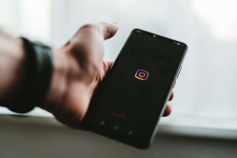 あなたのInstagramはストーリーを繰り返していますか? 試してみる5つの修正