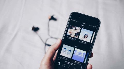 วิธีสร้างเพลย์ลิสต์บน Spotify