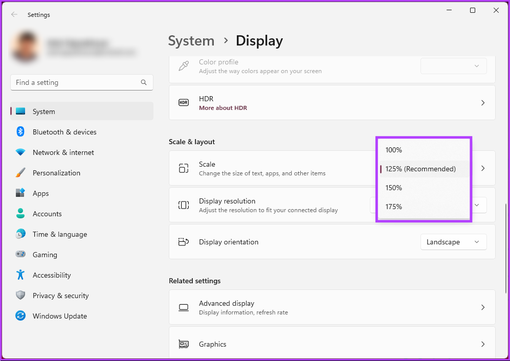 Bureaubladpictogrammen kleiner maken in Windows 11