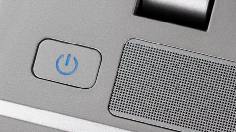 シャットダウン後にWindows PCの電源がオフにならない場合の6つの最善の方法