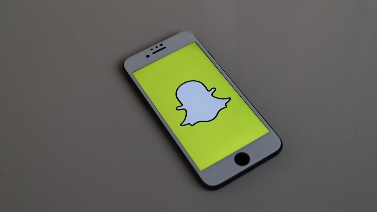 7 façons simples de masquer les conversations sur Snapchat