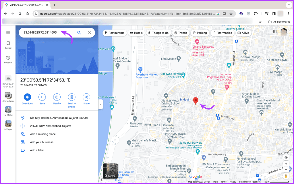 Jak znaleźć punkt pośredni w Mapach Google