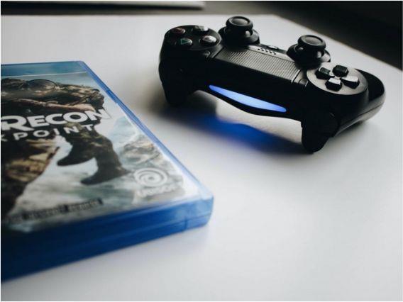 Как отслеживать часы, которые вы тратите на игру на PS4 и Xbox