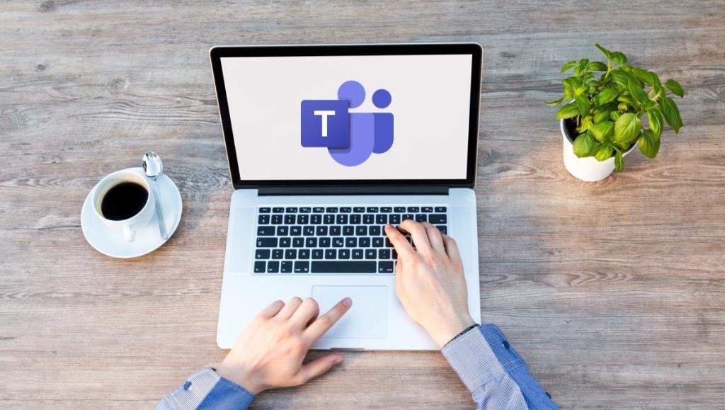 Cách thêm Danh bạ trong Microsoft Teams