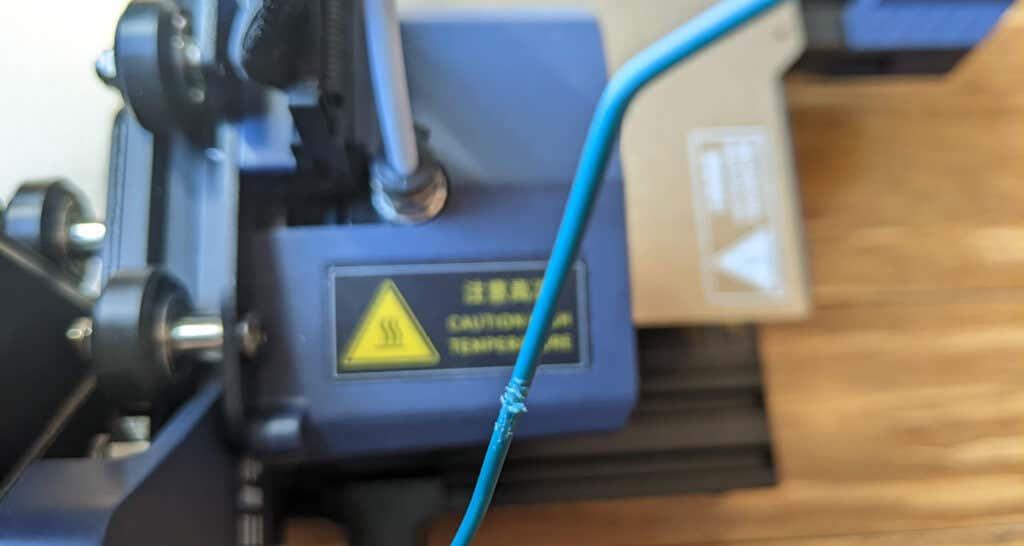 如何更換 3D 打印機燈絲
