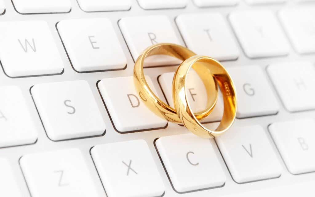 5 sitios legítimos para casarse en línea legalmente