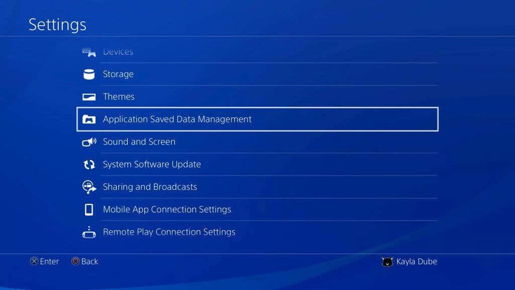 Cómo eliminar datos del juego en PS4