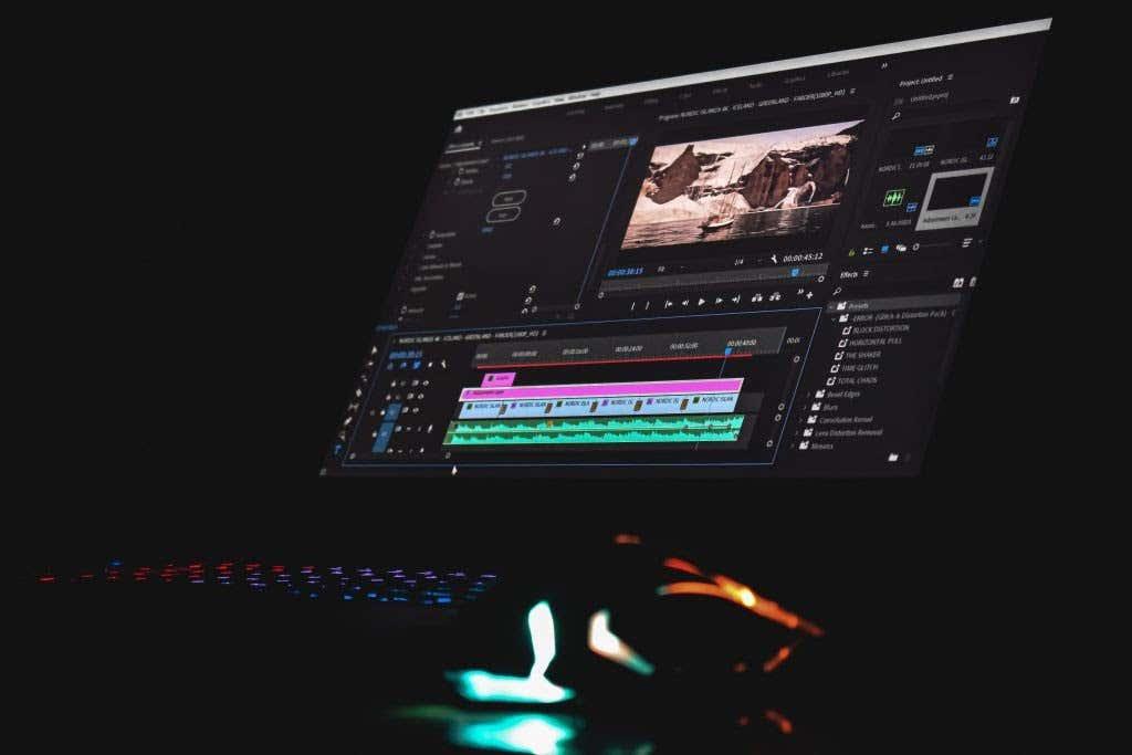 Cómo agregar transiciones en Adobe Premiere Pro