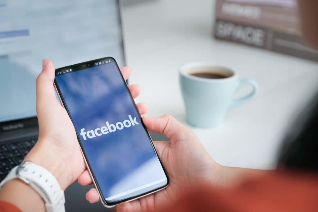 Por que o Facebook não está funcionando?  9 correções para problemas comuns