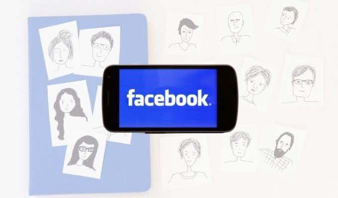 Facebook-vrienden zoeken op locatie, baan of school