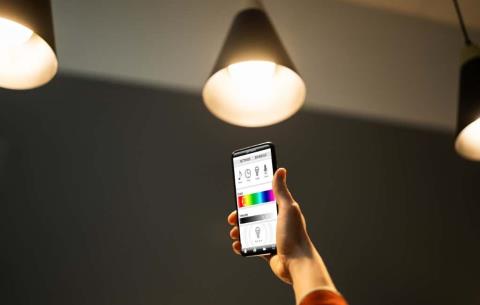 Como usar lâmpadas Philips Hue para terapia de luz