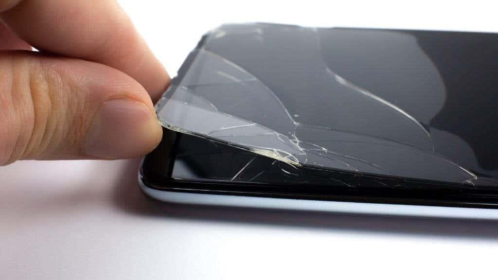 Adakah Anda Benar-benar Memerlukan Pelindung Skrin pada Telefon Pintar Anda?