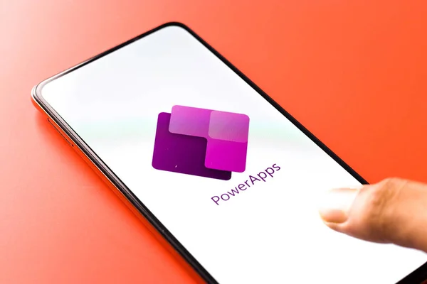 ChatGPT'yi PowerApps ile Kullanmanın 4 Yolu: Adım Adım Kılavuz