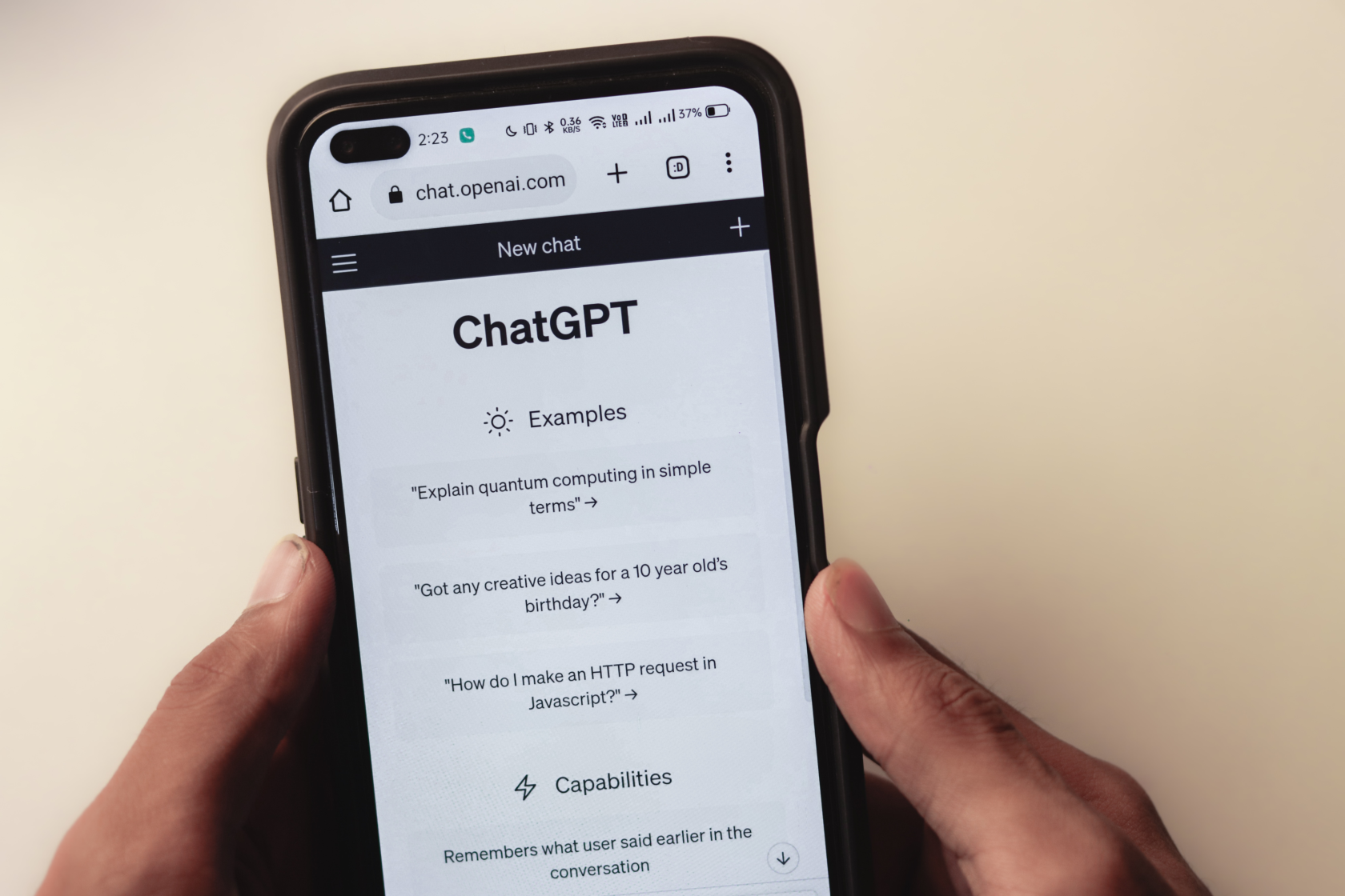 Is ChatGPT Plus het waard?  Dat zoeken we uit