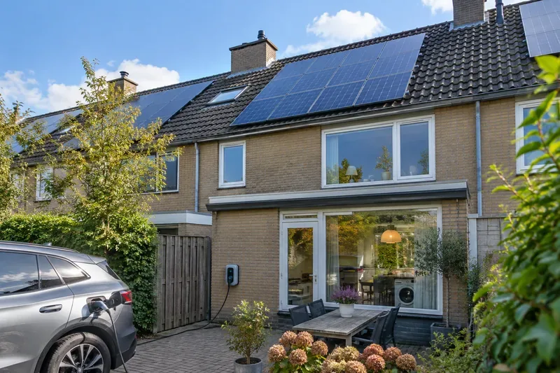Salderingsregeling voor zonnepanelen stopt in 2027: wat verandert er voor huishoudens?